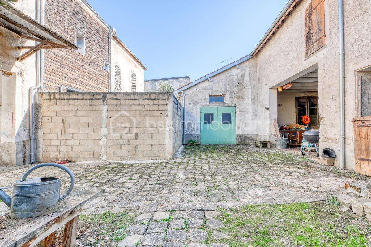 Ensemble immobilier : Maison, appartement et grange - photo 21