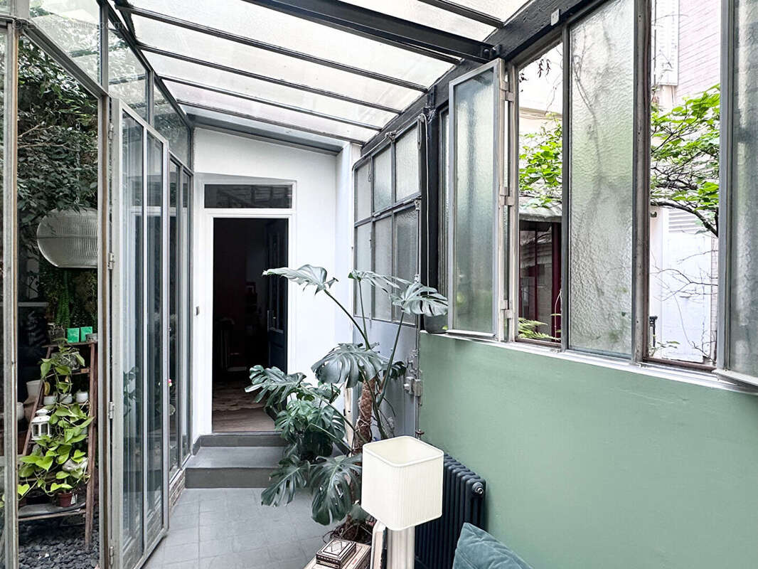 Appartement à PARIS-18E