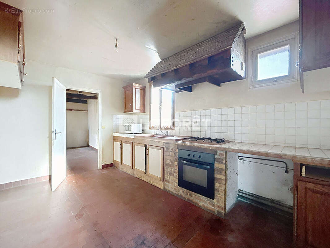 Maison à MEZIERES-EN-VEXIN