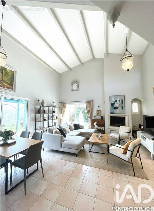 Photo 1 - Maison à PERIGNY