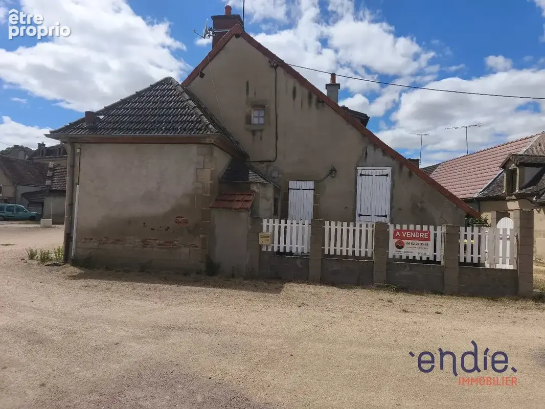 COSNE D'ALLIER : maison 106 m² à vendre - photo 2