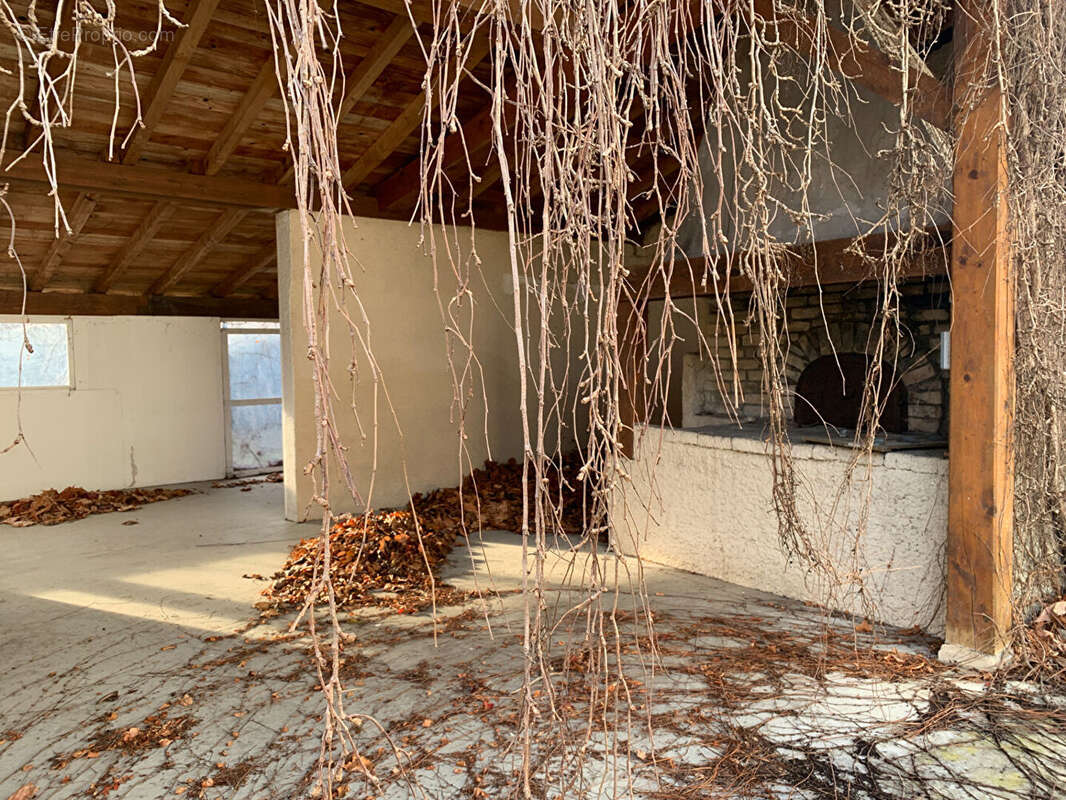 Appartement à CRAS-SUR-REYSSOUZE