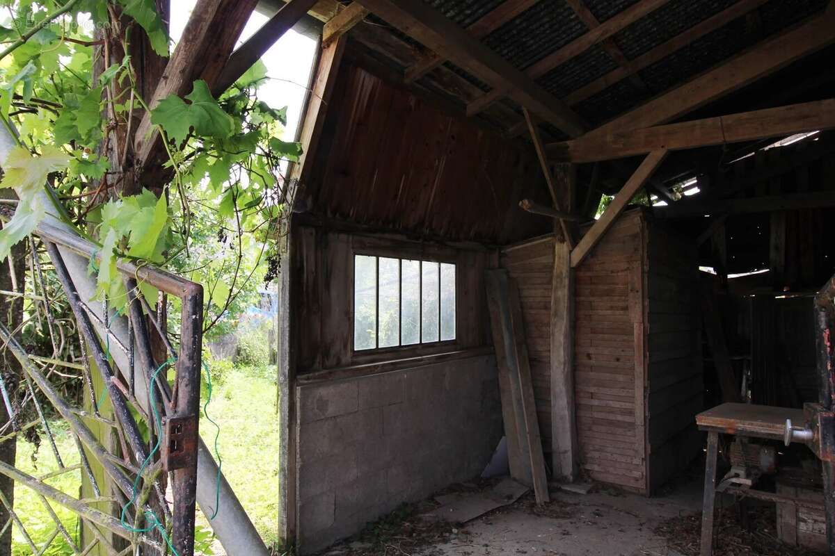 Maison à LES THONS