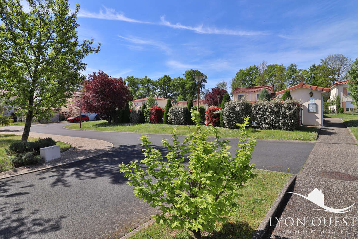 Maison à CHARBONNIERES-LES-BAINS