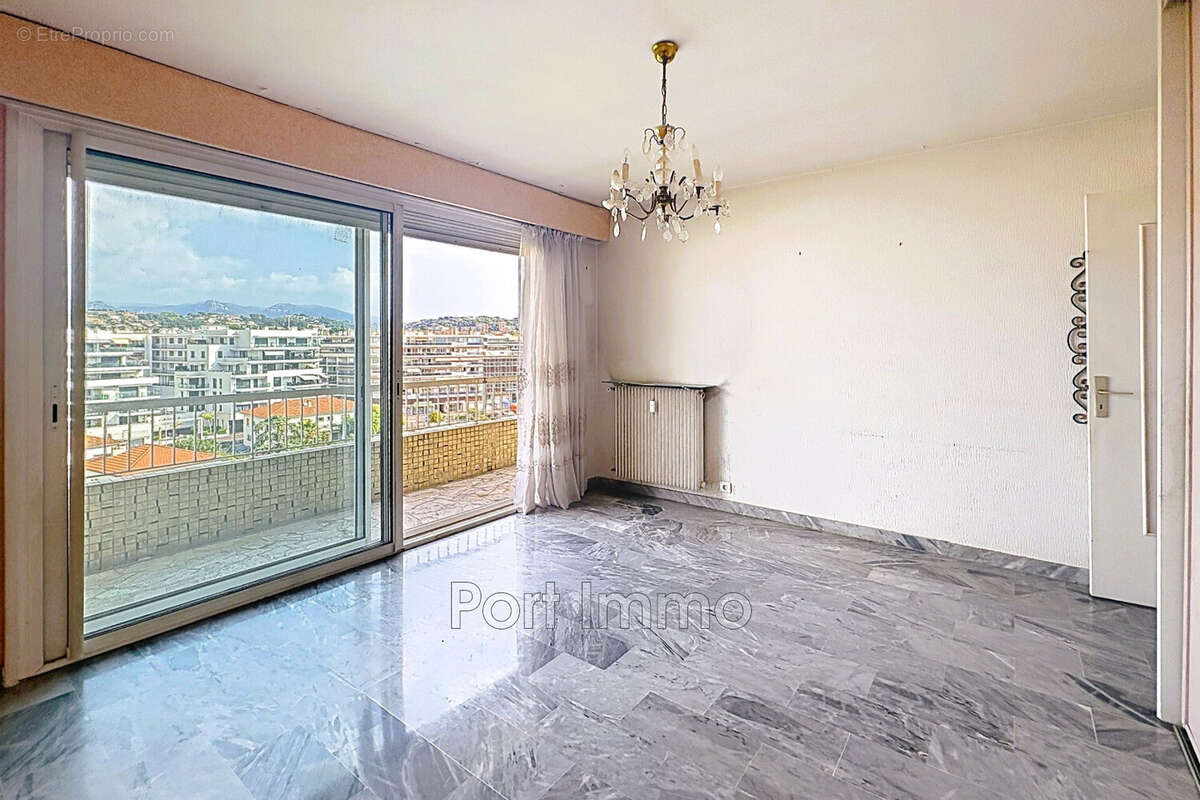 Appartement 58 m² à Cagnes-Sur-Mer  - photo 9