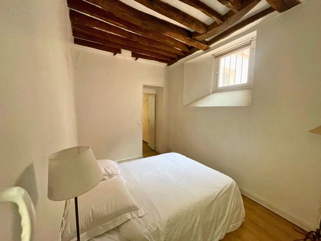 Appartement à PARIS-6E