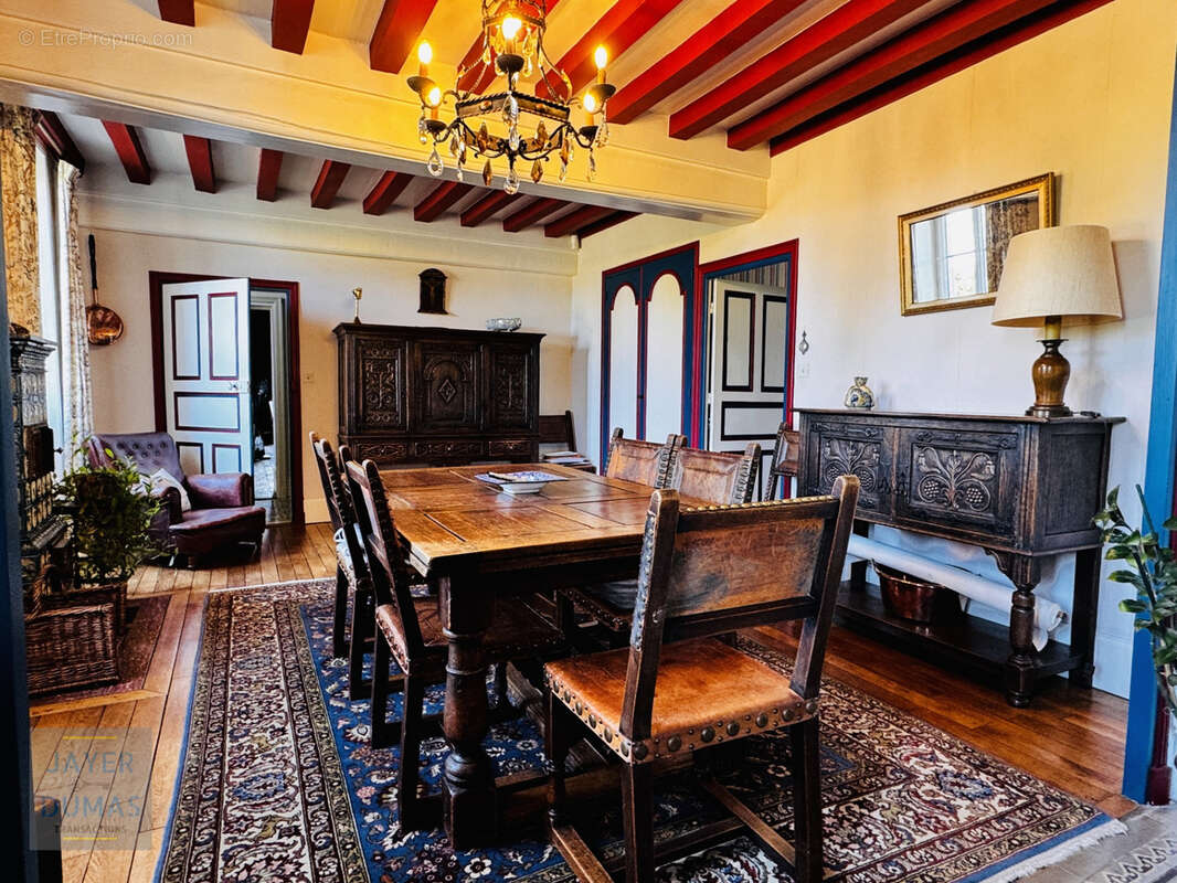 Cote chalonnaise - propriete d'exception en coeur de village - - photo 6