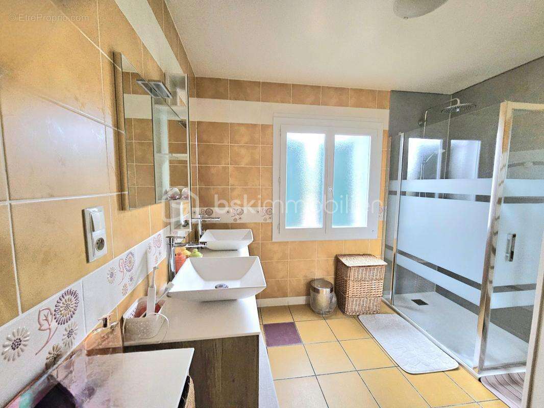 Maison à NORT-SUR-ERDRE