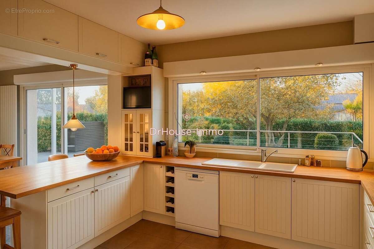 Maison à VILLENAVE-D&#039;ORNON