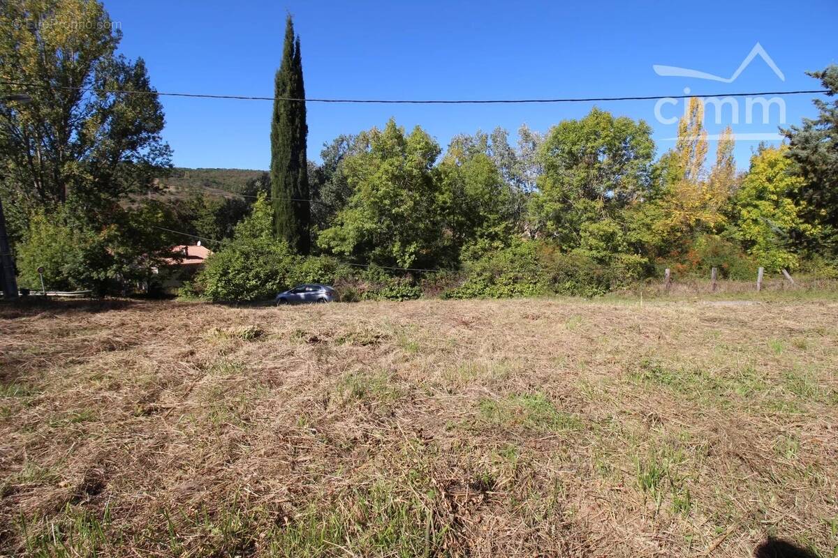 Terrain à CAMPAGNE-SUR-AUDE