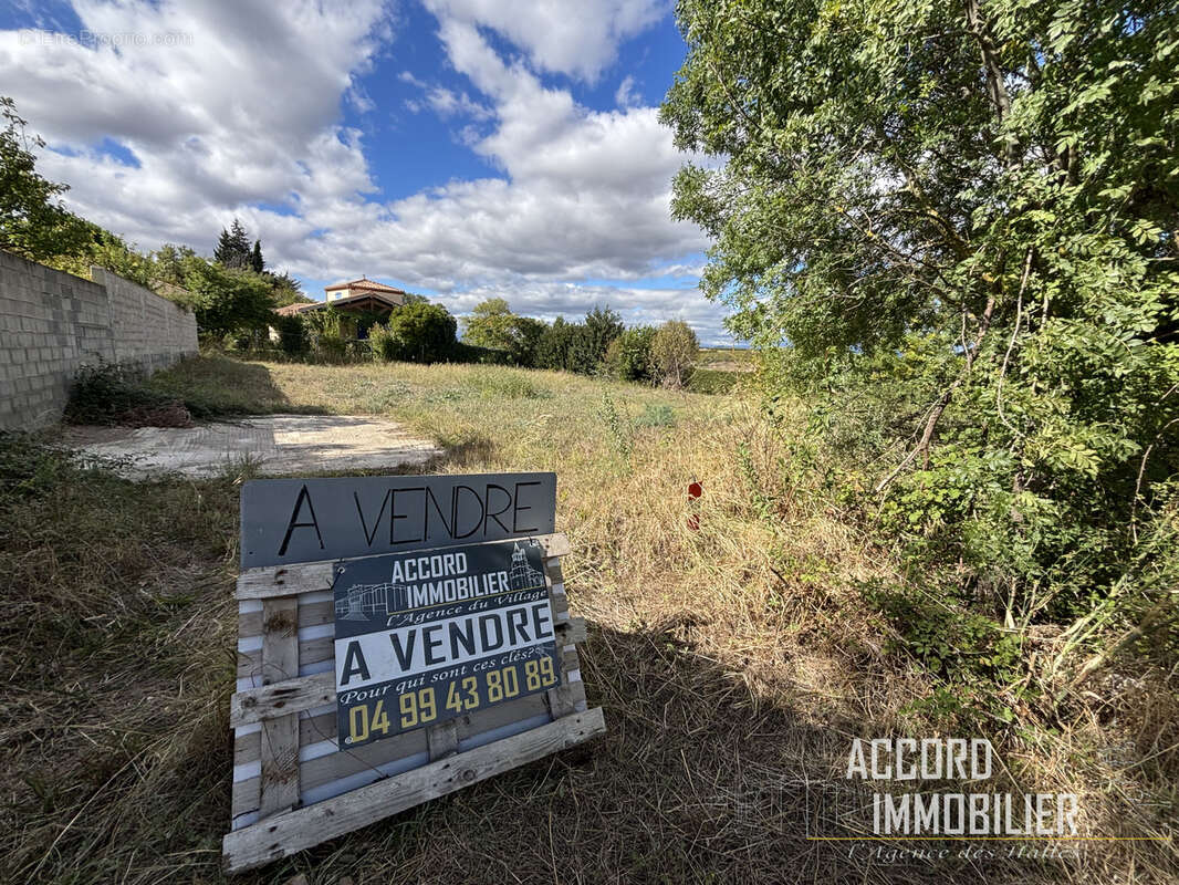 886m2 de terrain constructible a montels !!! - photo 3
