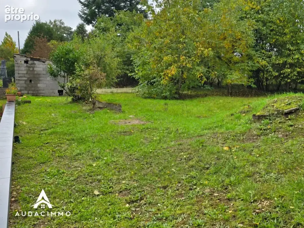 Photo Terrain à Dieulouard au prix de 60 000€