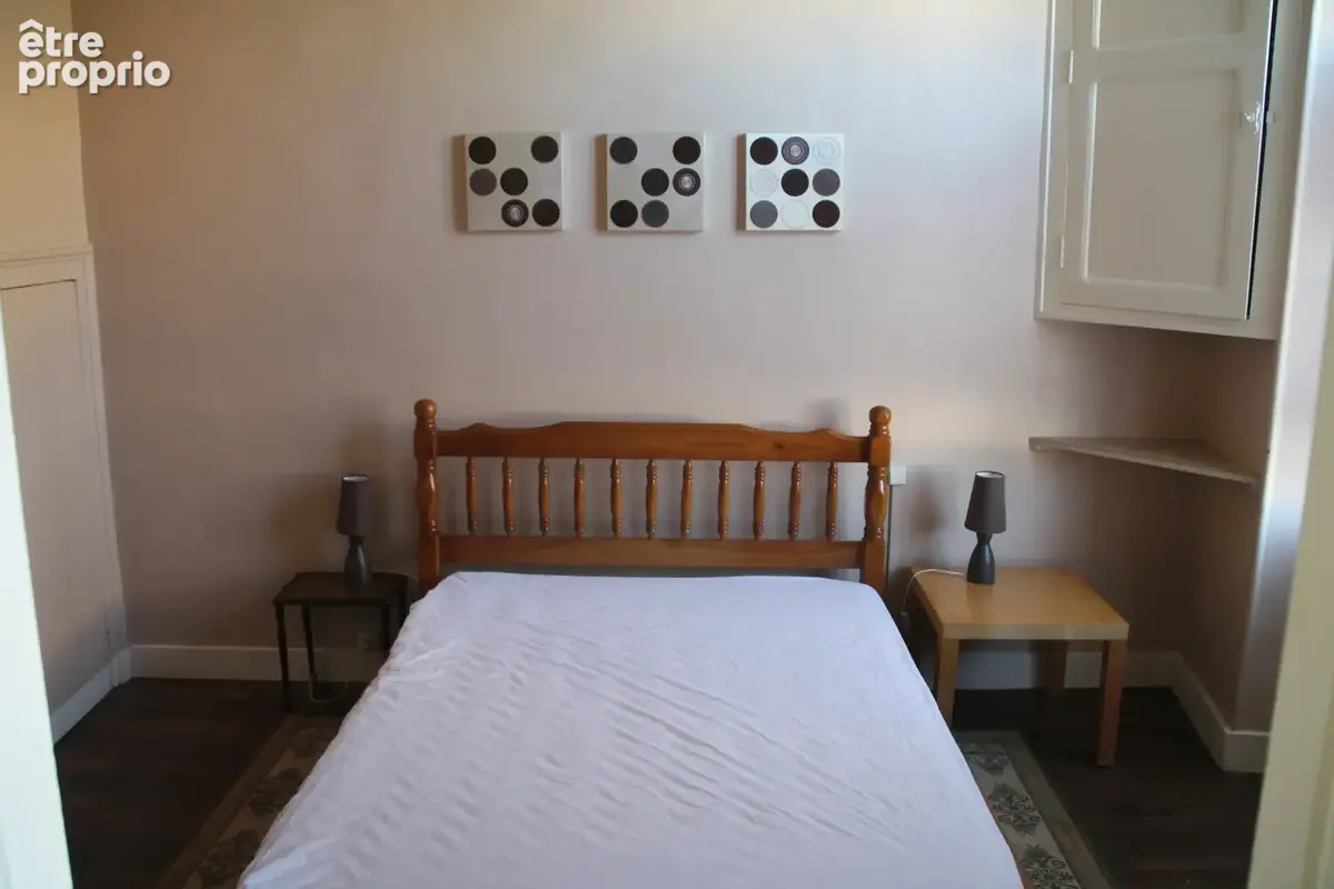 Excellente opportunité d'investissement : immeuble comprenant 3 petits appartements destinés à la location - photo 4
