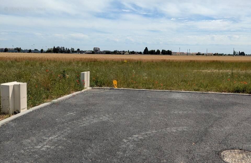 Terrain à DREUX
