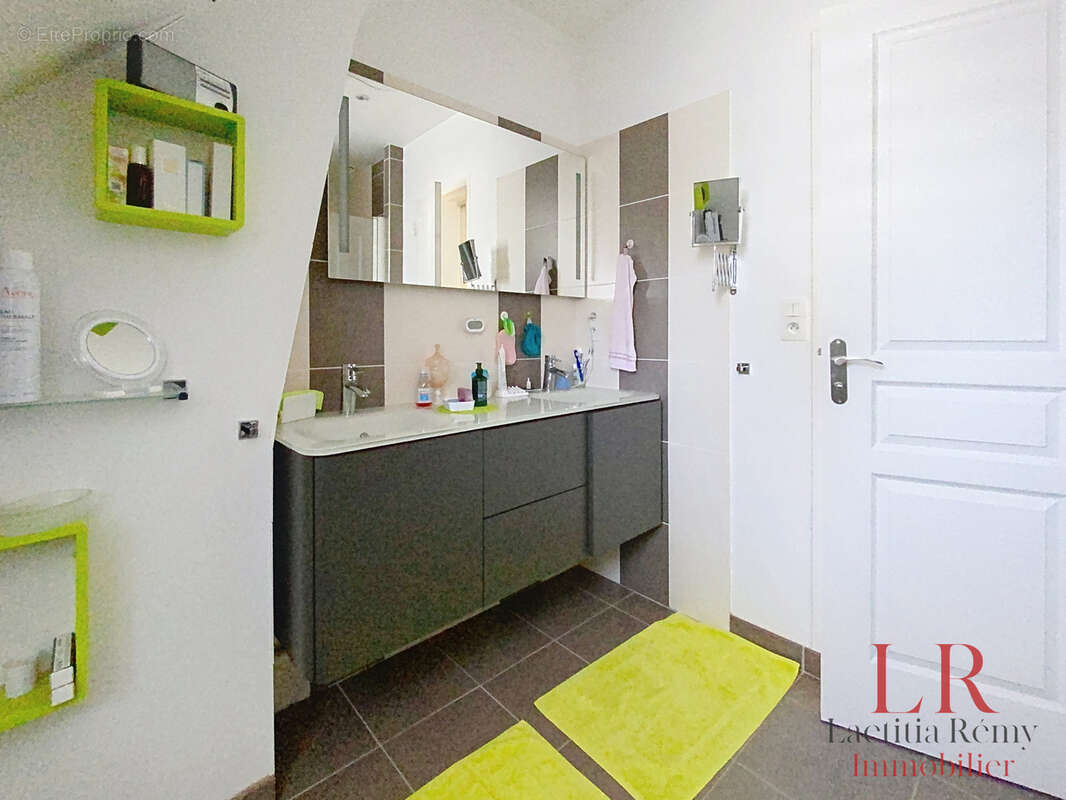Maison 5 chambres golf de cice blossac - photo 11