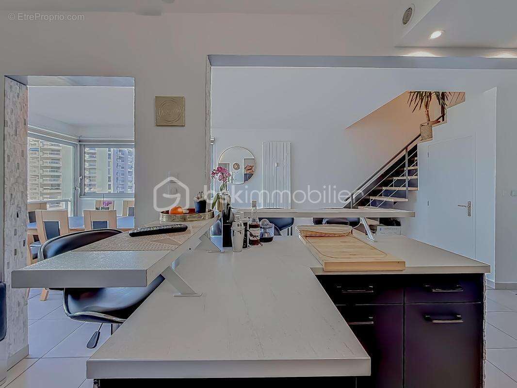 *** appartement duplex t3 de 87 m² – vue mer & port de carnon – cave & parking *** - photo 7