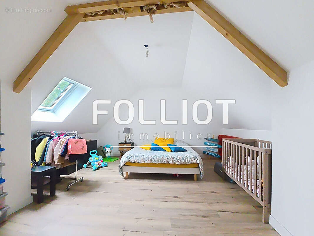 Maison à BRICQUEVILLE-SUR-MER