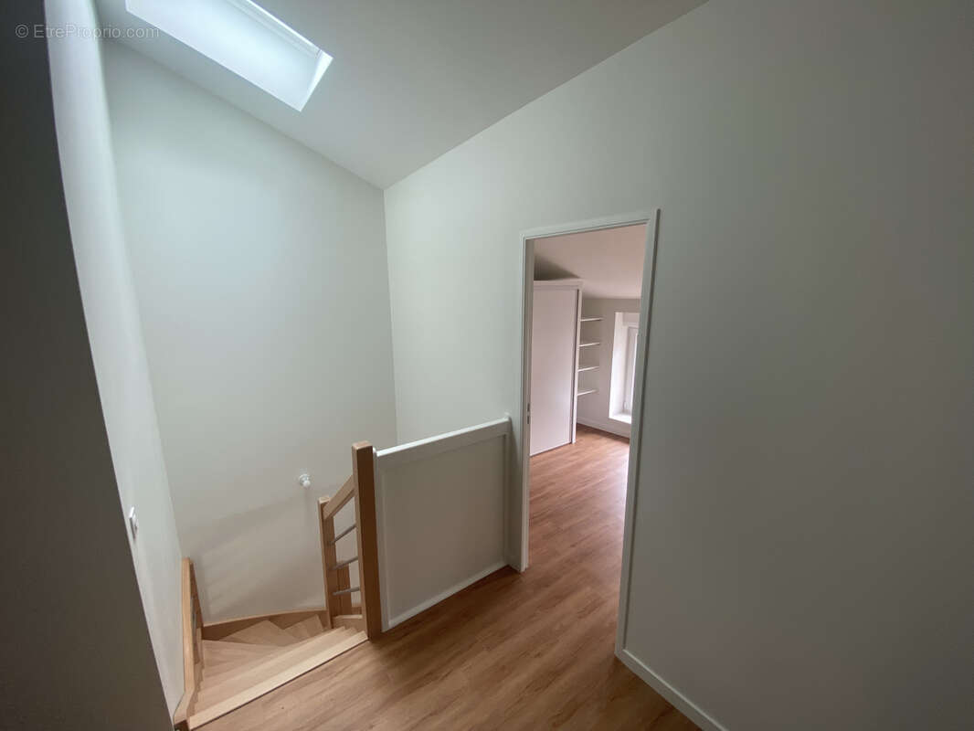 Appartement à SAINT-ALBAN-LES-EAUX