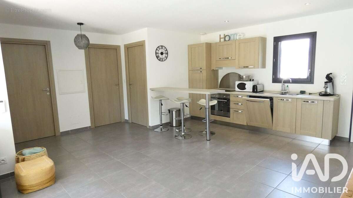 Maison 86 m² à Ghisonaccia  - photo 9