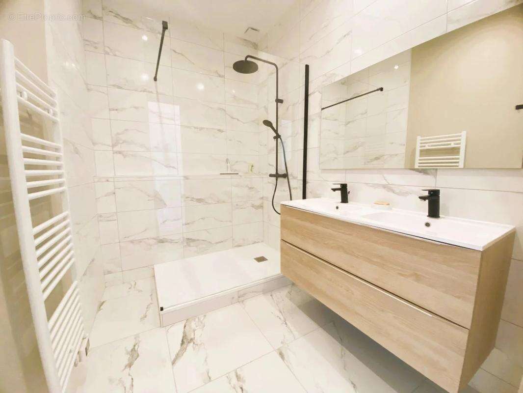 Appartement à VICHY