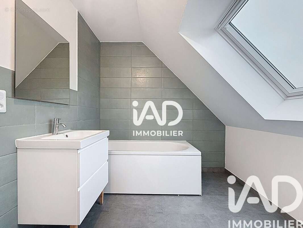 Photo 8 - Maison à LA SAUSSAYE