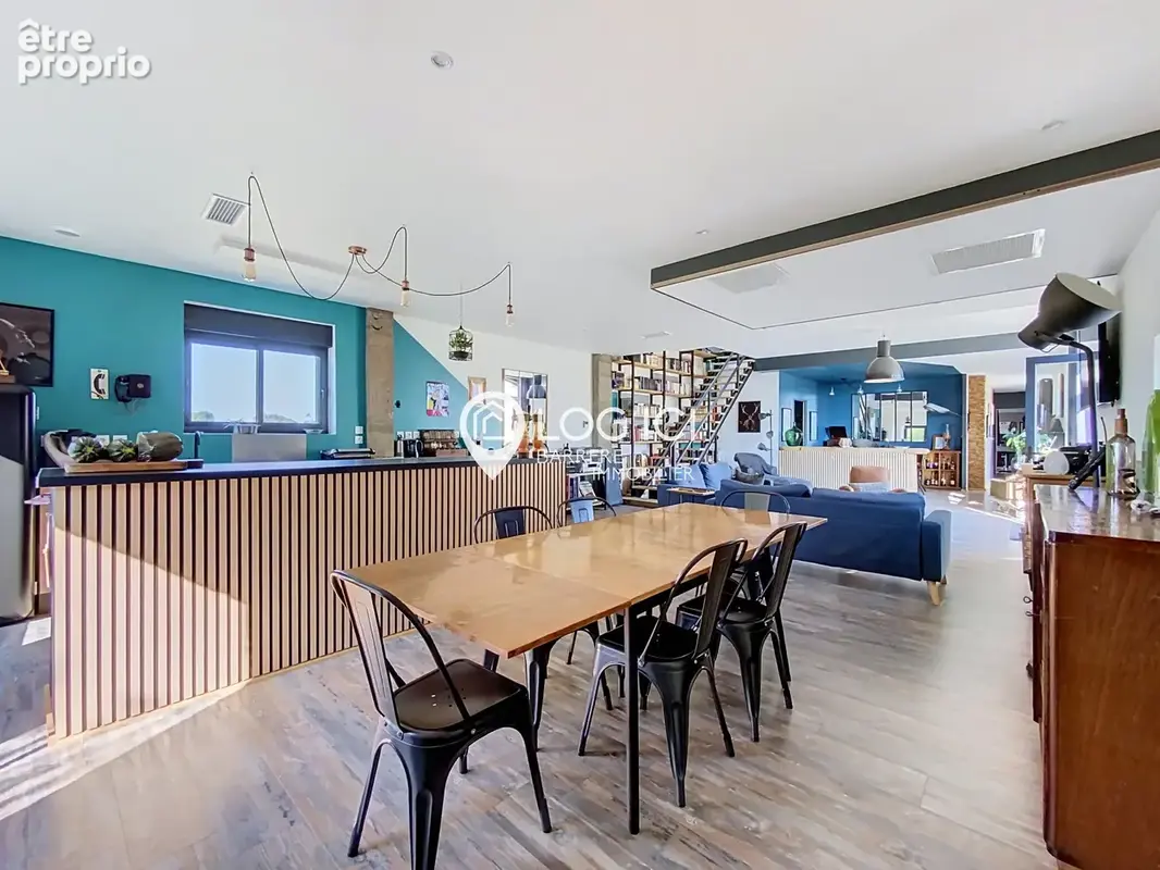À quelques minutes de Morlaàs   Ensemble immobilier de caractère avec grange entièrement rénovée - photo 3