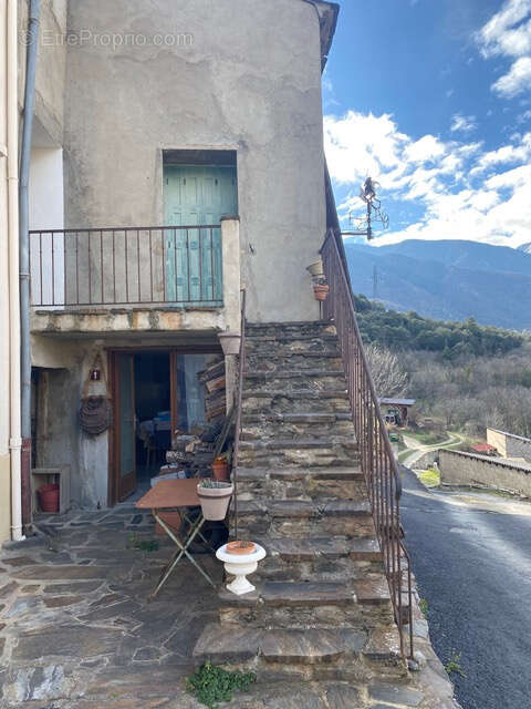 Maison de charme avec vue imprenable sur la montagne - photo 3