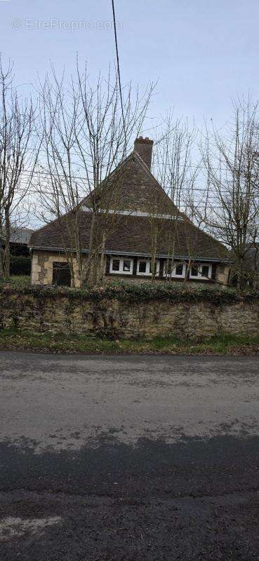 Maison à MERS-SUR-INDRE