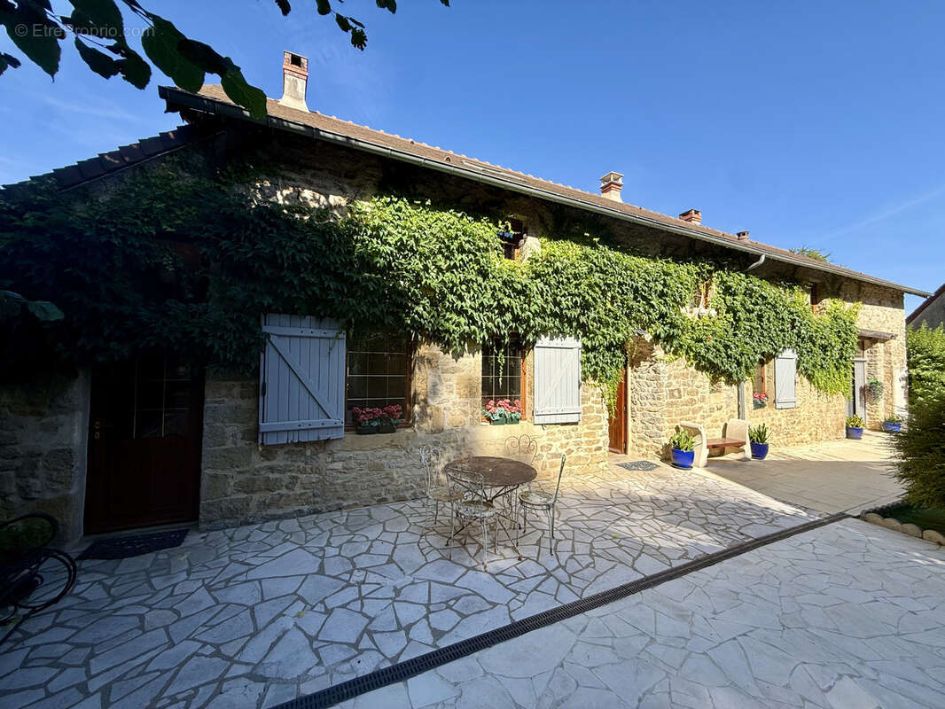 Maison familiale avec maison d'amis et piscine - photo 3