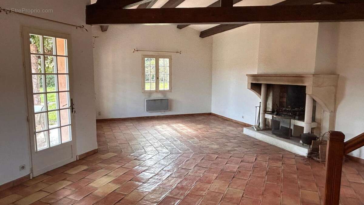 Maison à VAISON-LA-ROMAINE