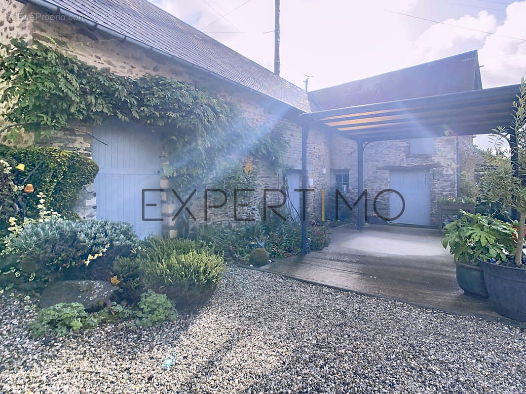 Maison à VILLERS-BOCAGE