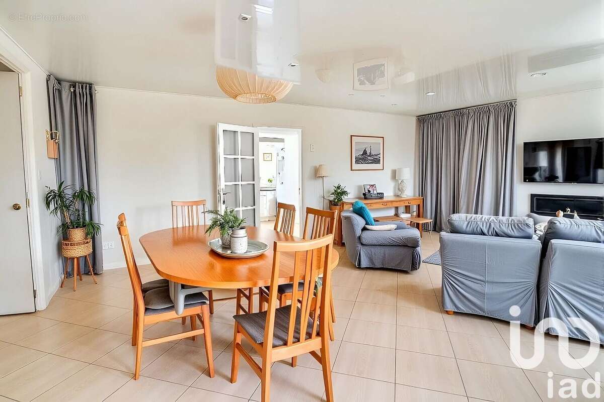 Photo 5 - Maison à SALLES