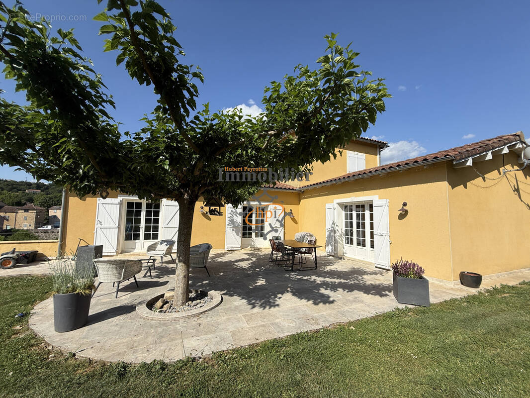 Maison à SAINT-JEAN-D'ALCAPIES