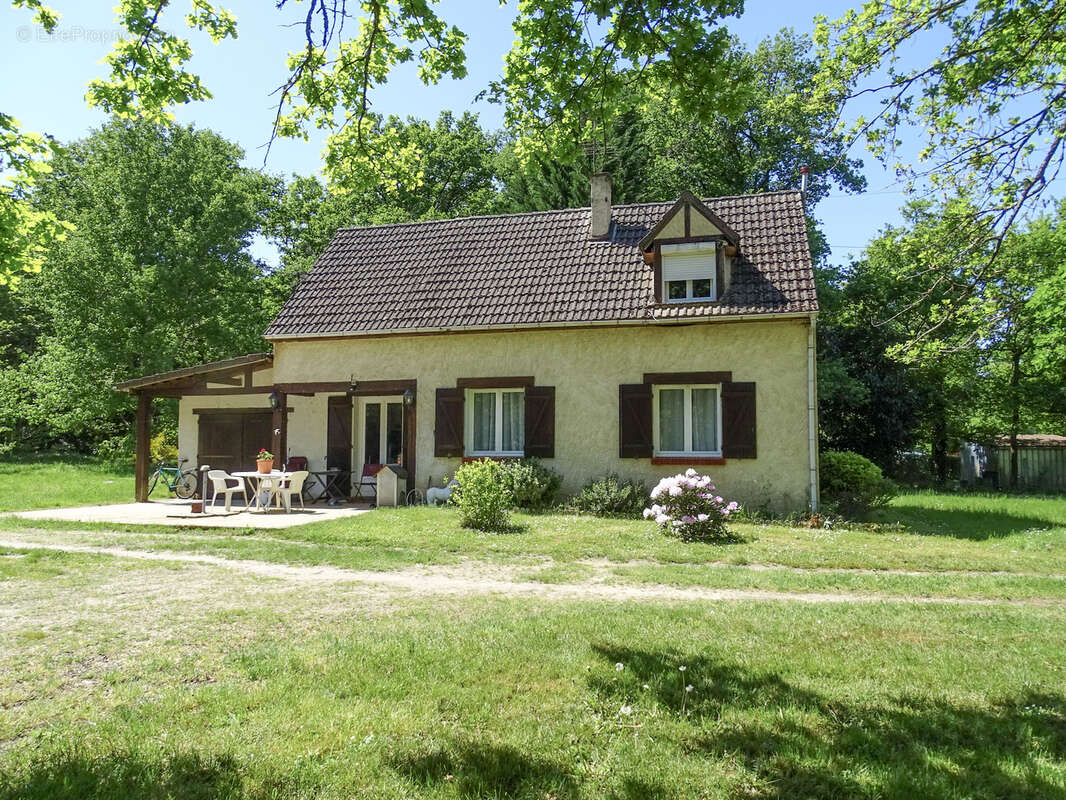 Maison à SAINT-JULIEN-SUR-CHER