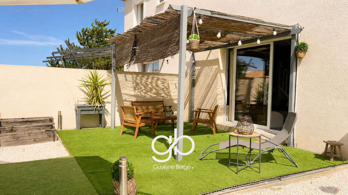 Paulhan : Maison contemporaine avec jardin, terrasse et garage - photo 11