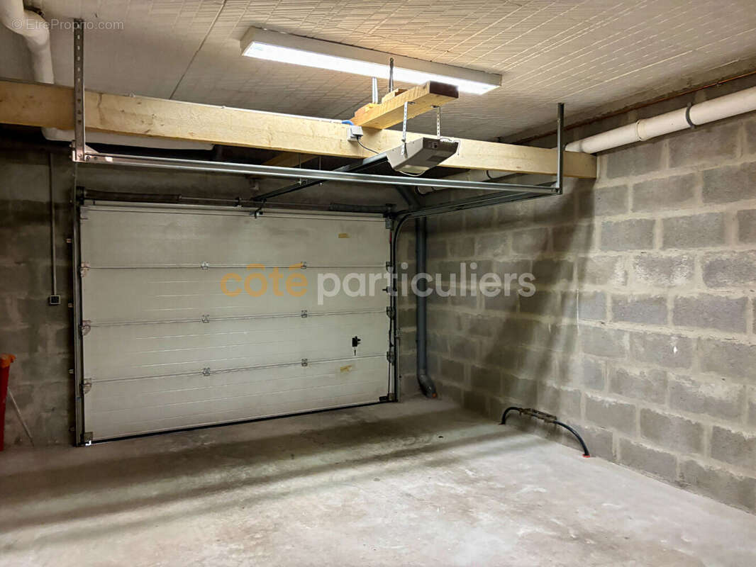 Maison de caractère hypercentre COUTANCES - 5 chambres - photo 16