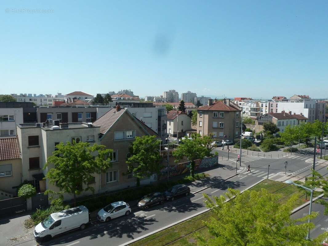 Appartement à LYON-8E