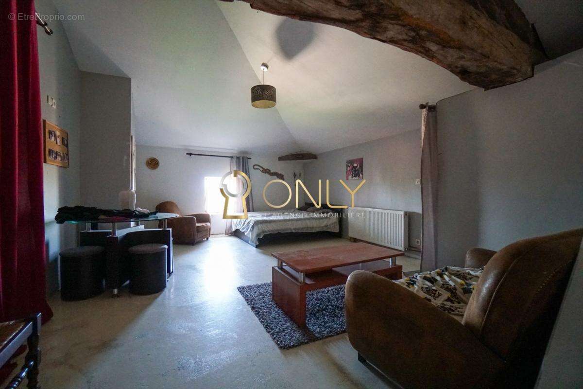 Maison à MARCY