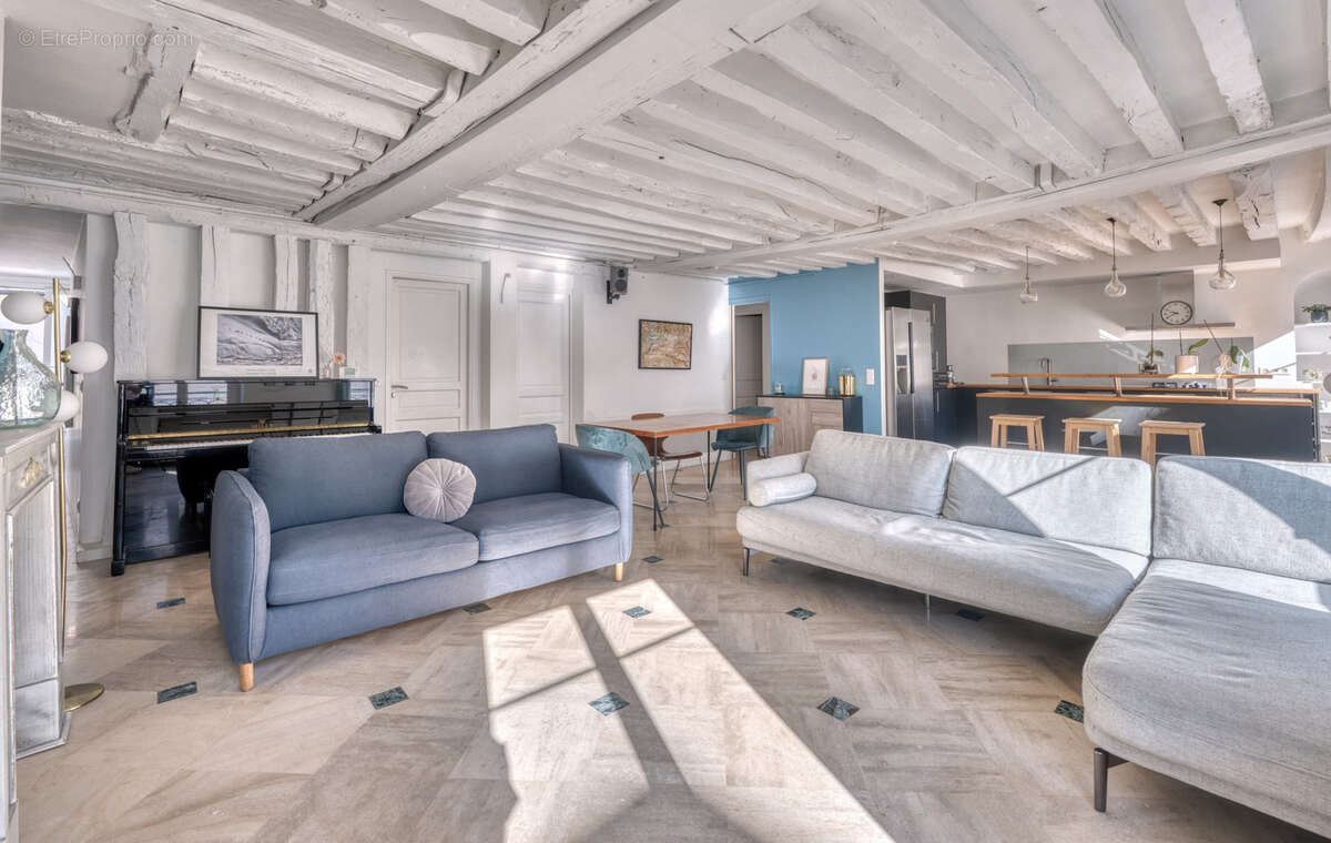 Appartement à PARIS-2E