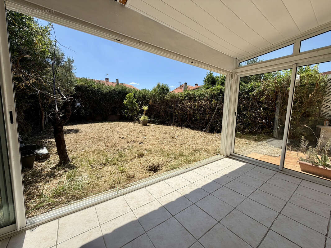 villa T4  avec chambre et sanitaire de plain pied - photo 5