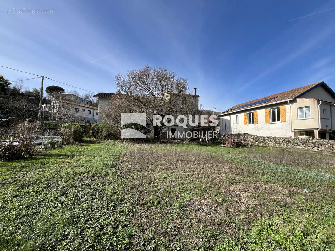 Maison à SAINT-GERVAIS-SUR-MARE