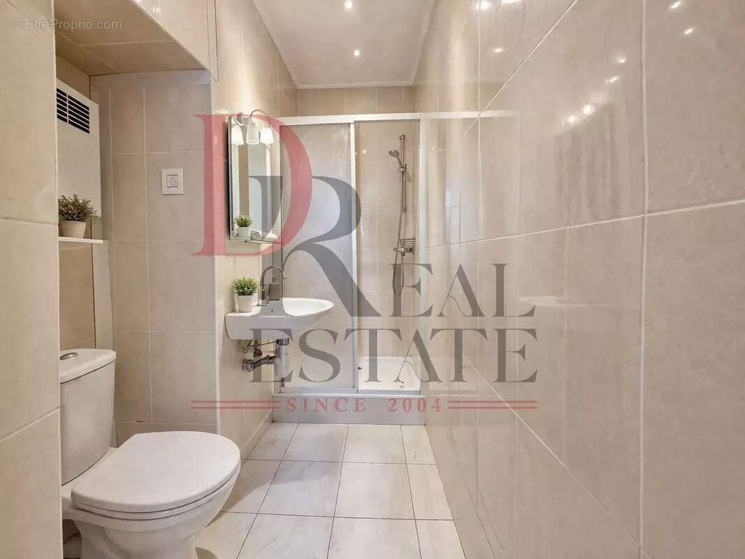 Appartement à ROQUEBRUNE-CAP-MARTIN