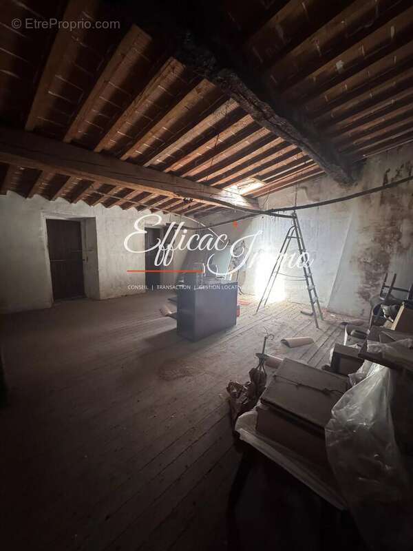 Maison vigneronne a renover gros potentiel - photo 5