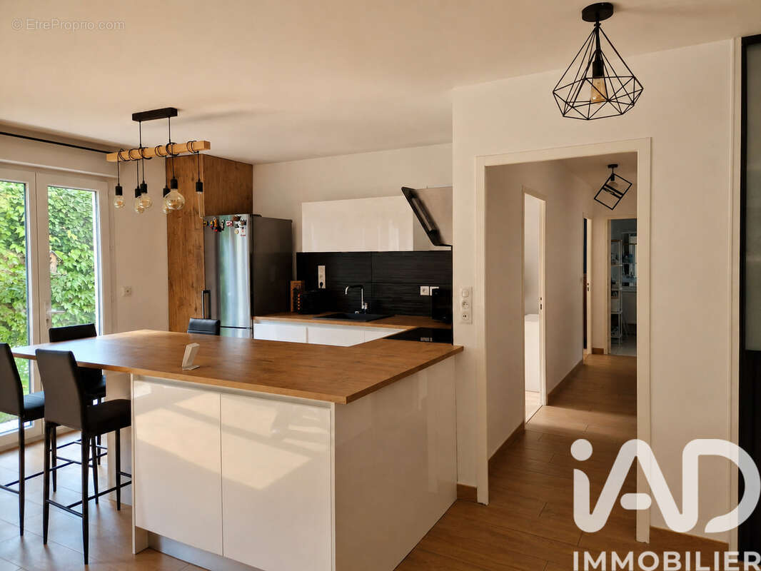 Photo 2 - Appartement à SEYSSINS
