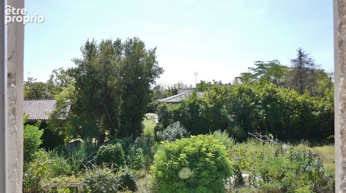Maison de village en pierre . - photo 10