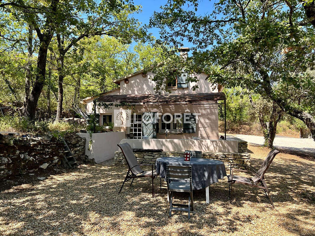 Maison à MALEMORT-DU-COMTAT