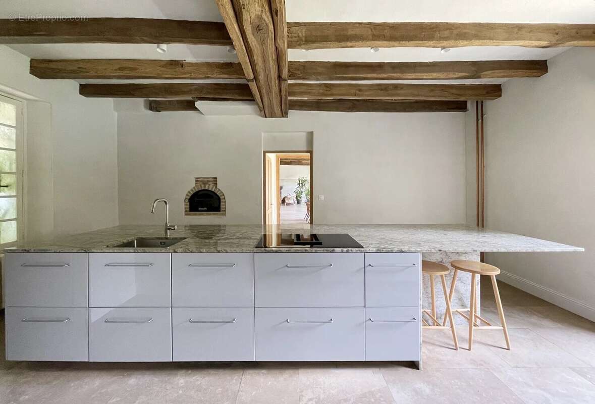 Maison à FONTAINEBLEAU