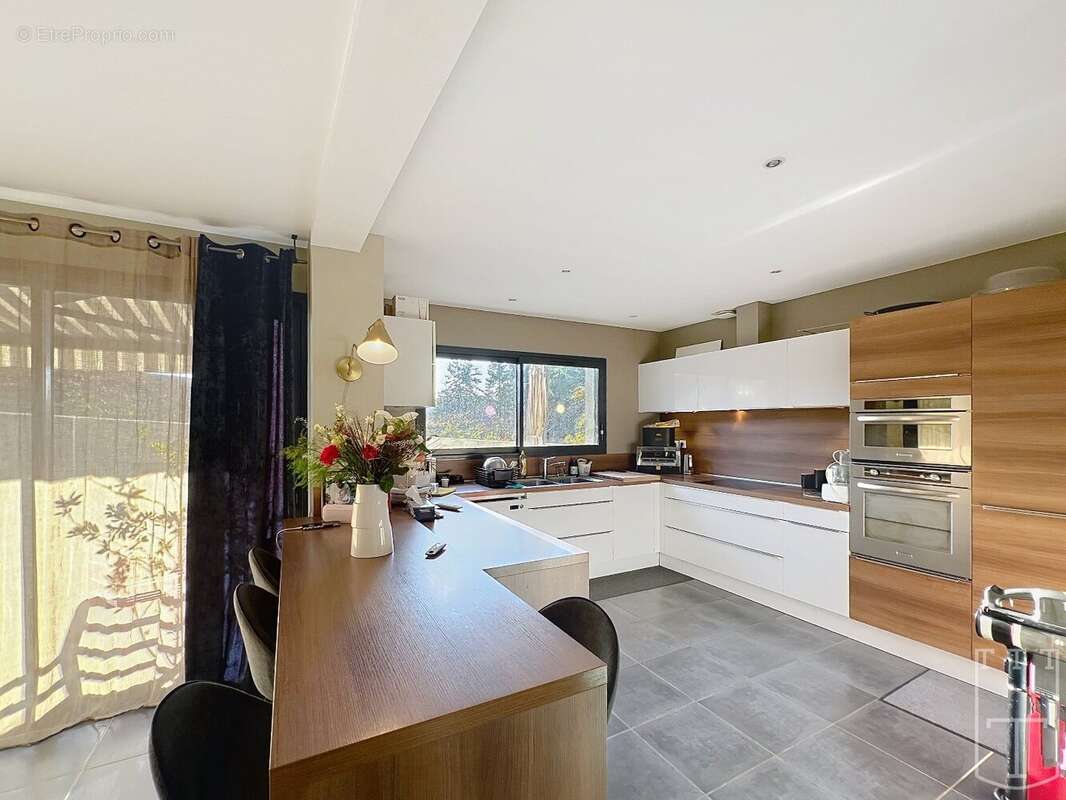 Appartement à AUBENAS