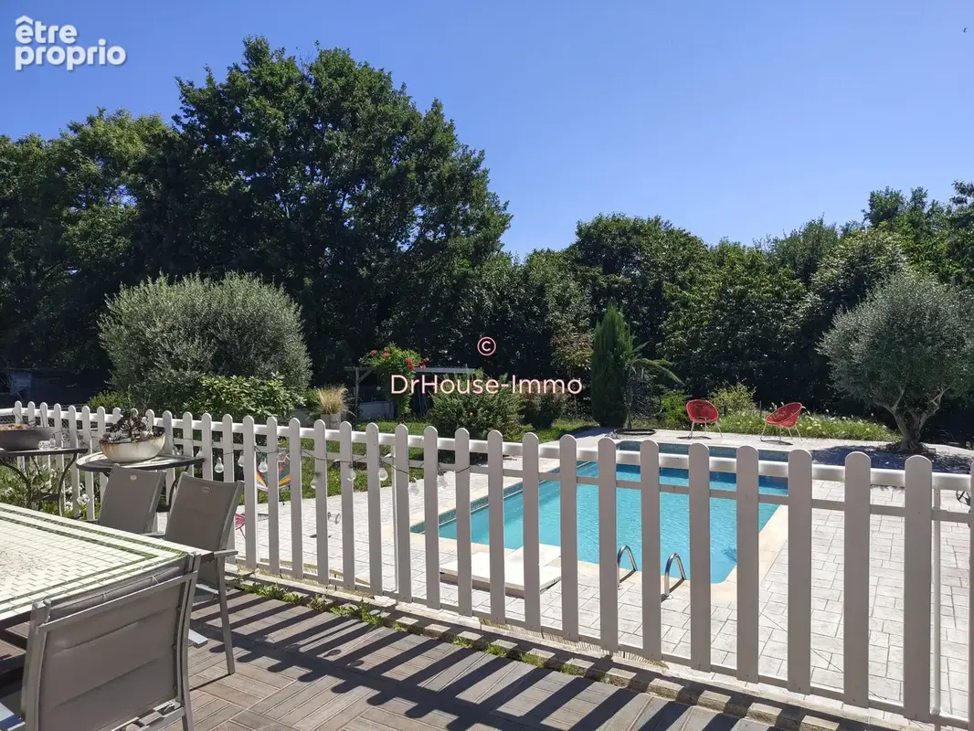 Maison 8 pièces 220 m² à vendre à Saint-Laurent-De-Neste (65150) - photo 3