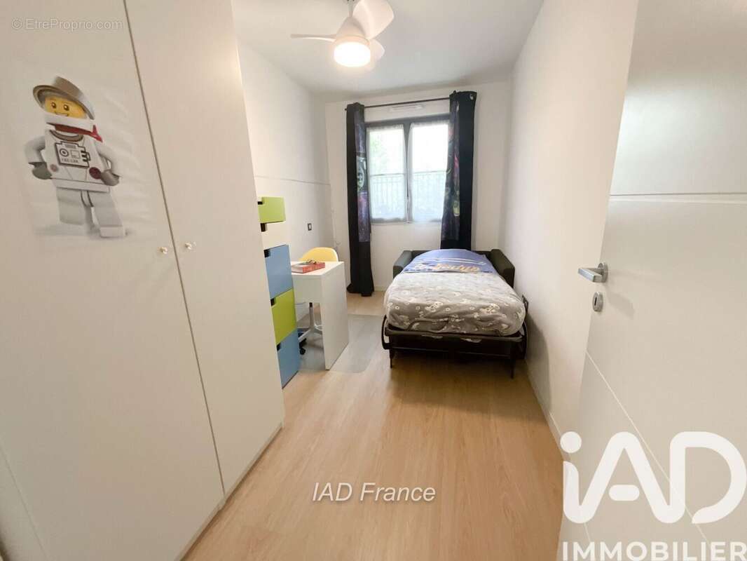 Photo 9 - Appartement à VERNEUIL-SUR-SEINE